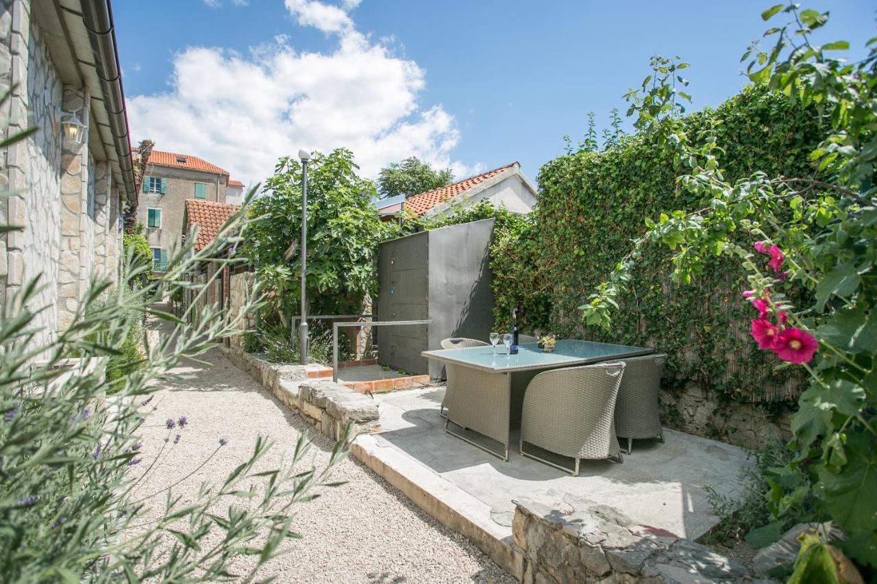 Garden Apartment Hotel Split Exterior foto